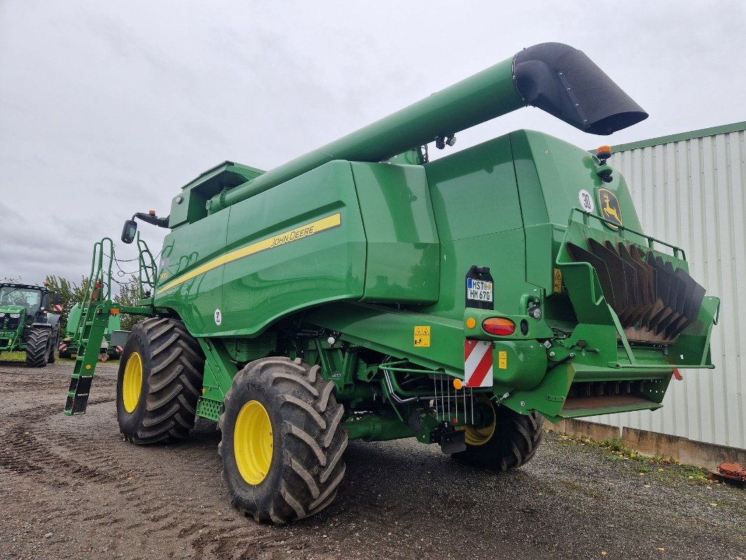 Mähdrescher typu John Deere T670 MY23 ProD 30, Gebrauchtmaschine v Neubrandenburg (Obrázok 3)