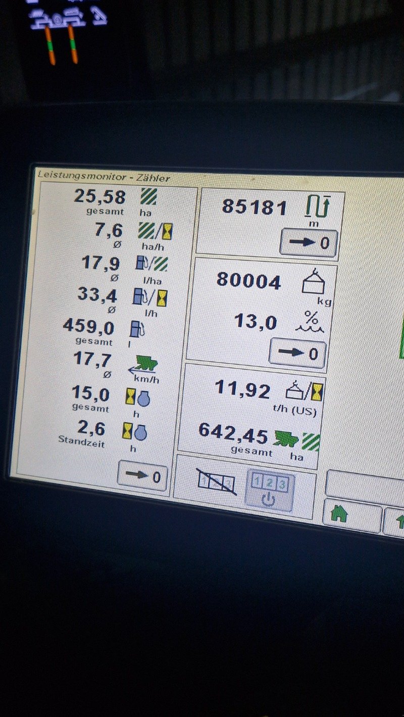 Mähdrescher del tipo John Deere T670 Raupe mit 730FD, Gebrauchtmaschine In Lauterberg/Barbis (Immagine 17)