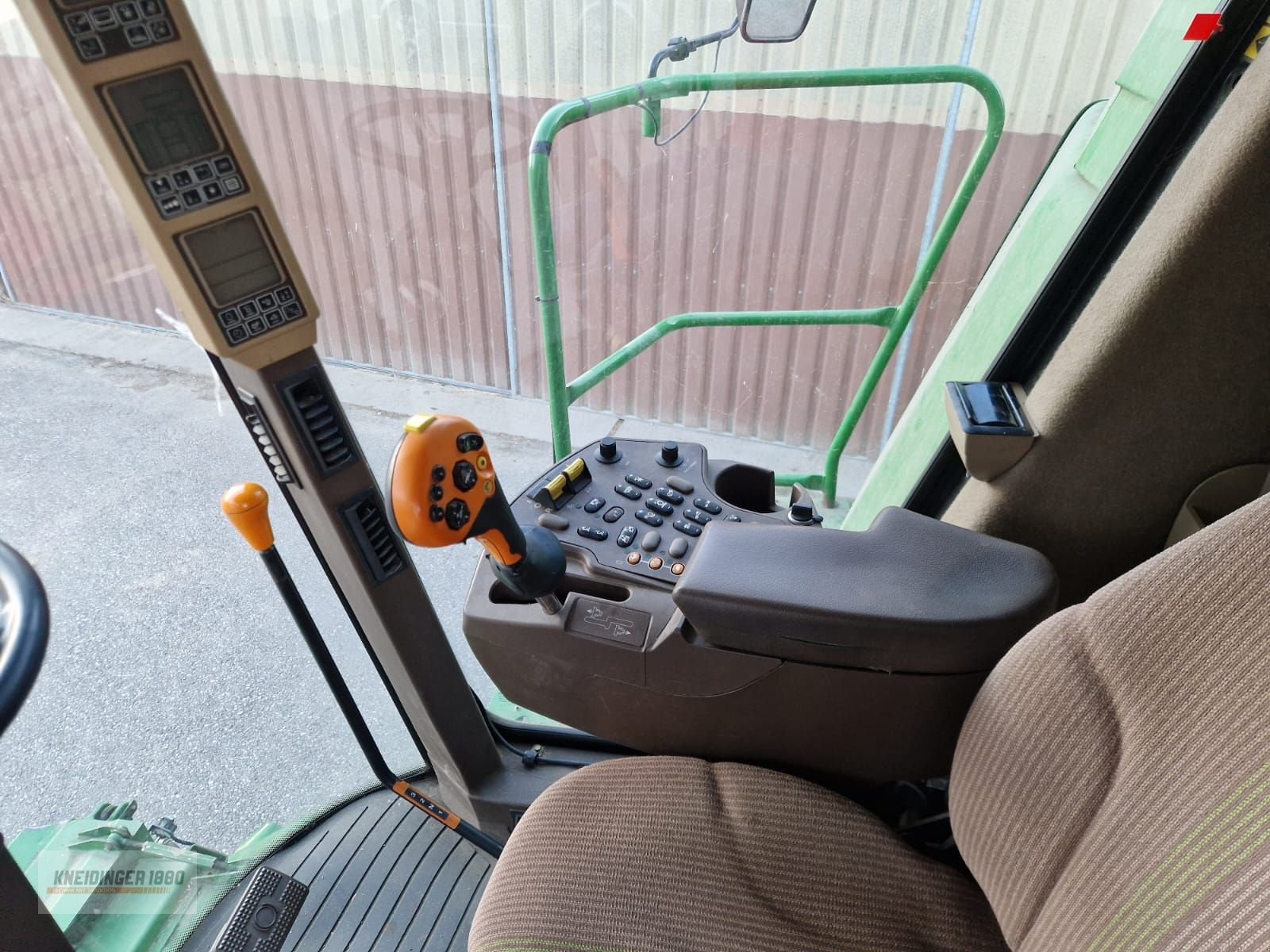 Mähdrescher от тип John Deere T670, Gebrauchtmaschine в Altenfelden (Снимка 5)