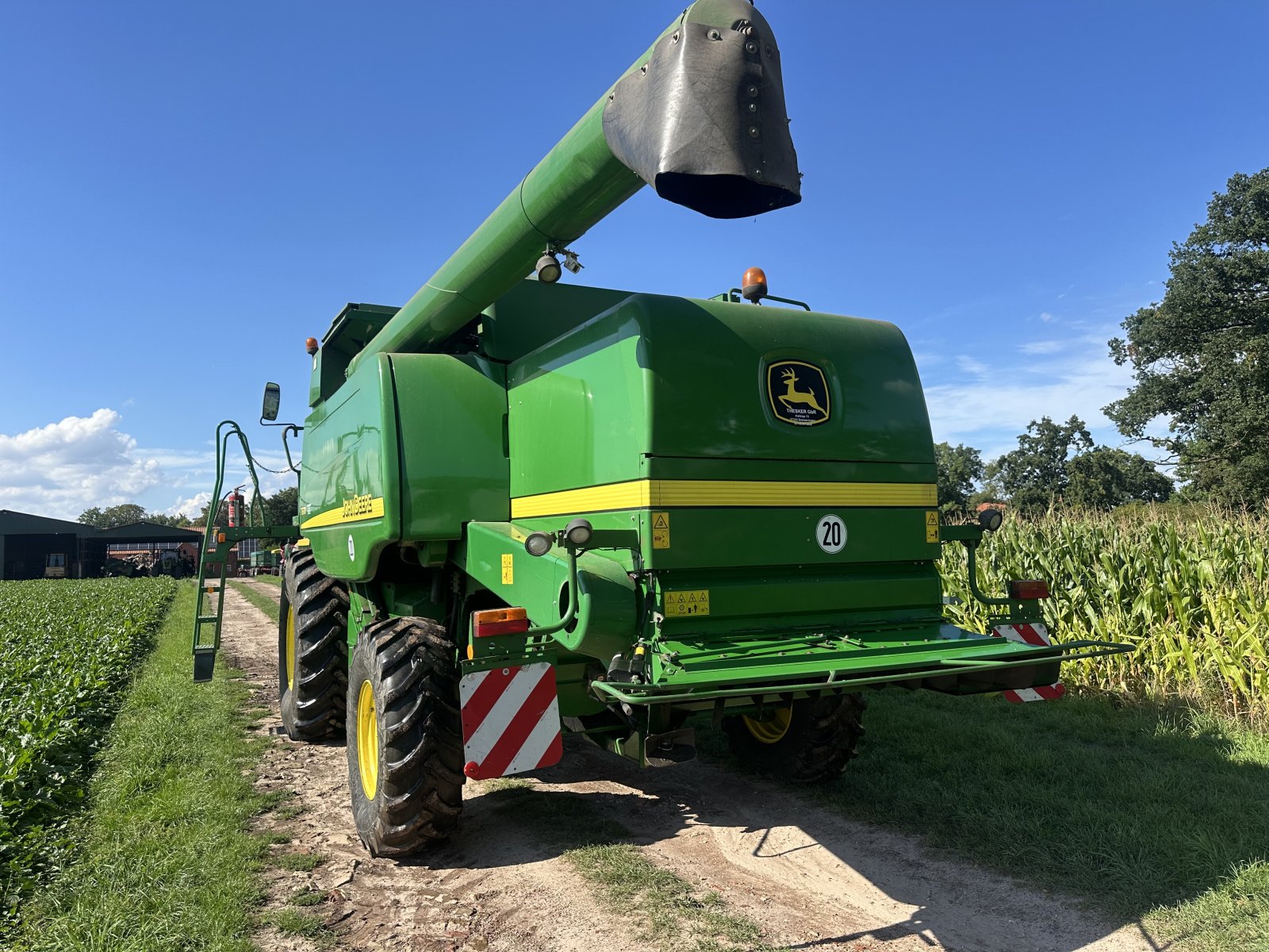Mähdrescher typu John Deere T670, Gebrauchtmaschine v Schweringen (Obrázek 3)