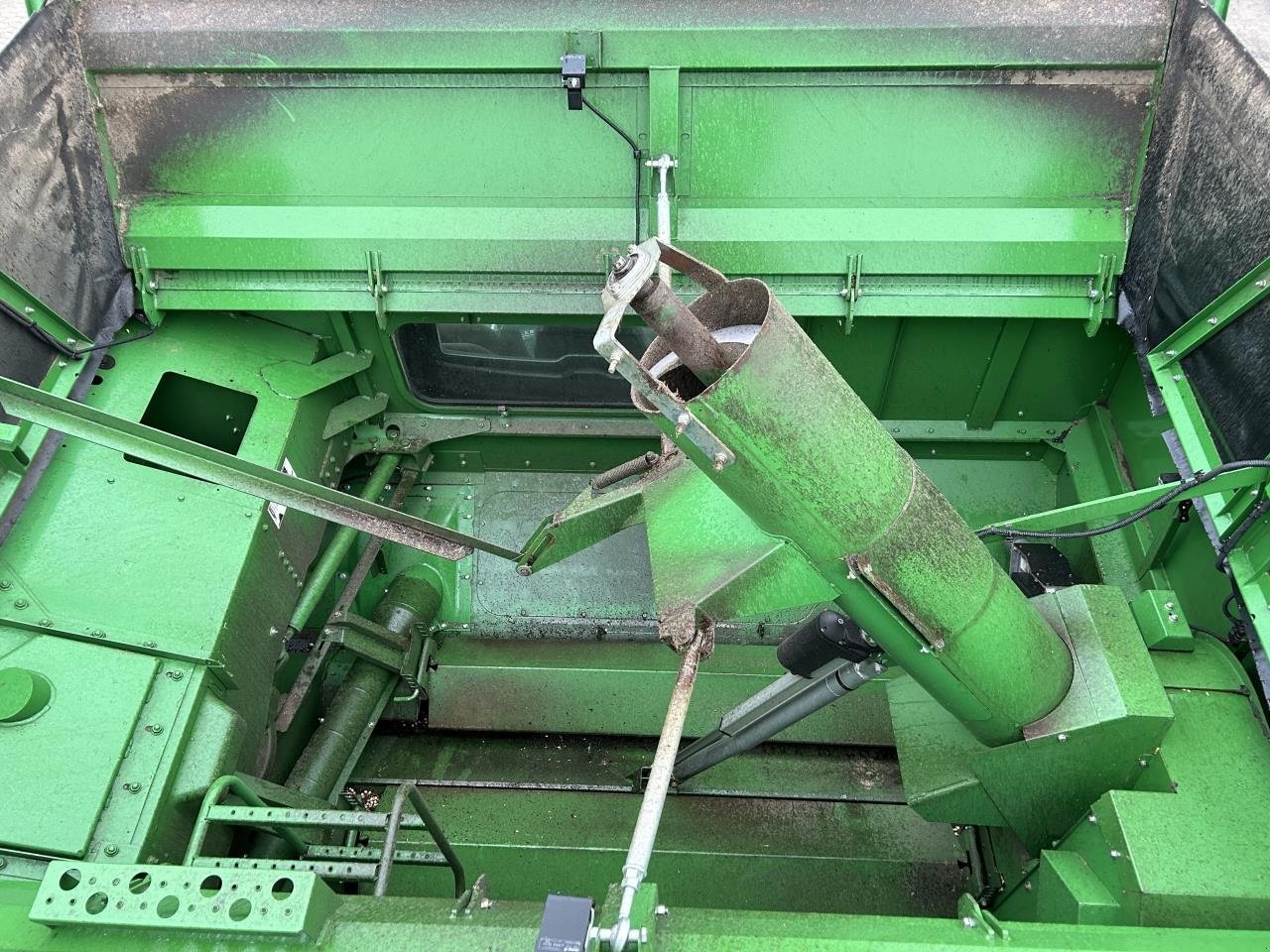Mähdrescher of the type John Deere T670, Gebrauchtmaschine in Bramming (Picture 8)