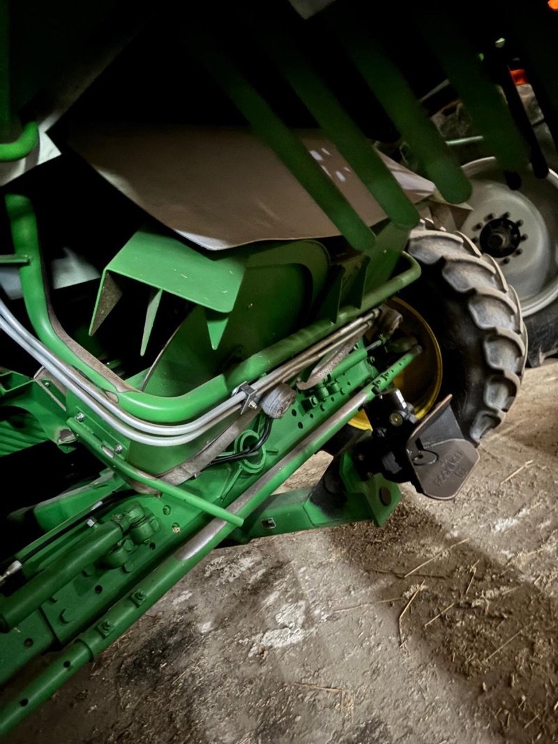 Mähdrescher of the type John Deere T670, Gebrauchtmaschine in Neubrandenburg (Picture 9)