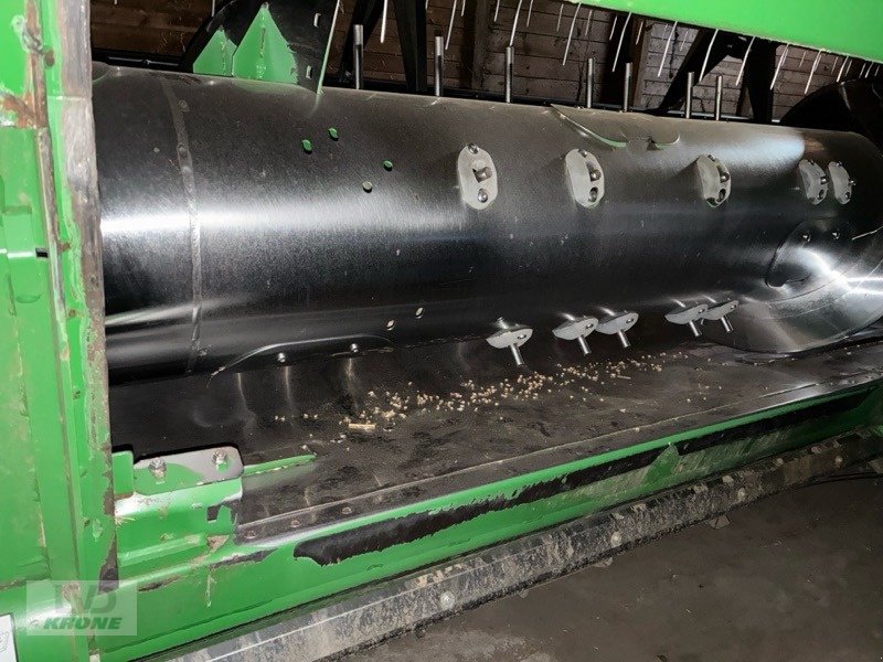 Mähdrescher du type John Deere T670, Gebrauchtmaschine en Zorbau (Photo 30)