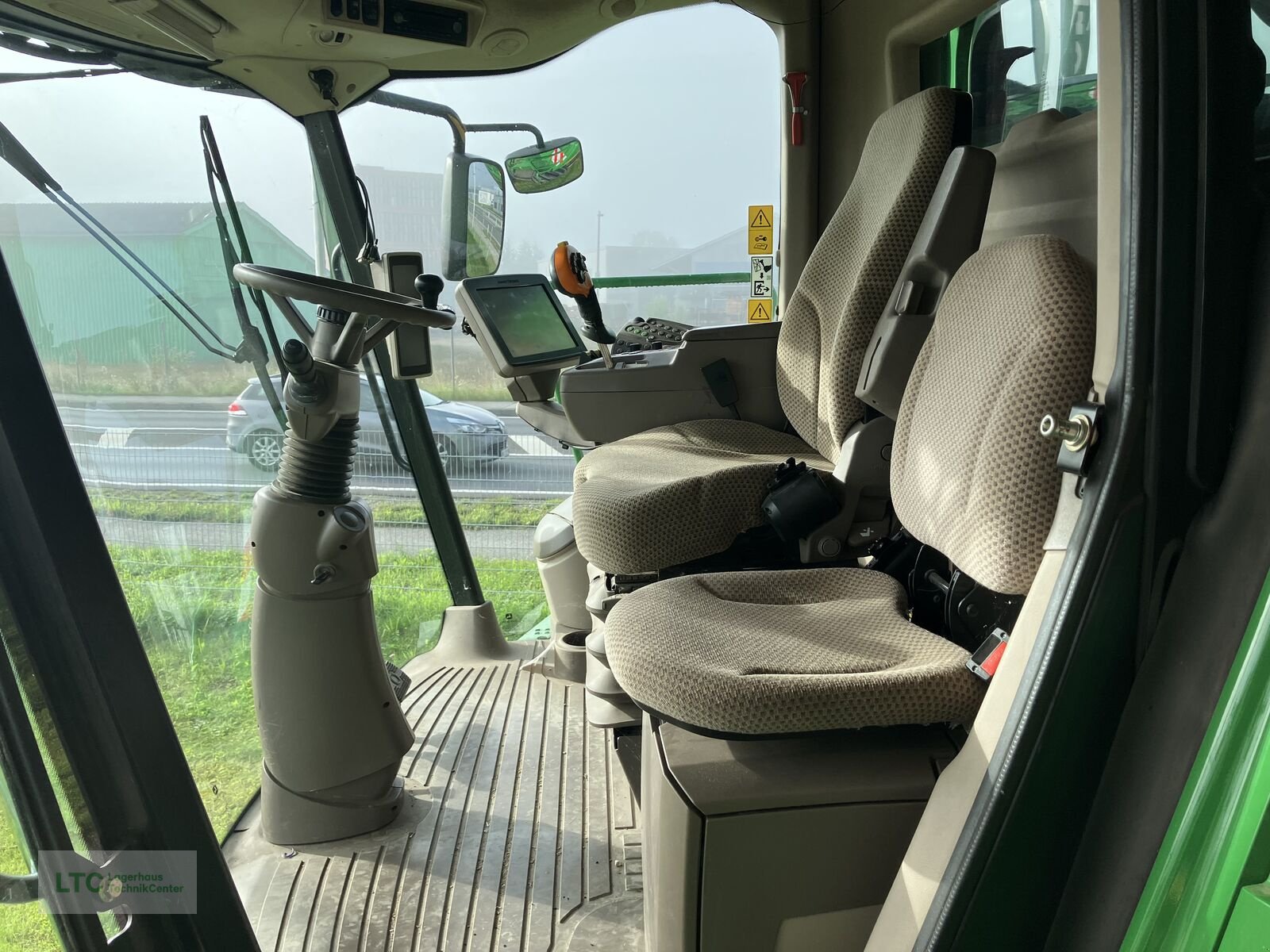 Mähdrescher of the type John Deere T670, Gebrauchtmaschine in Redlham (Picture 2)