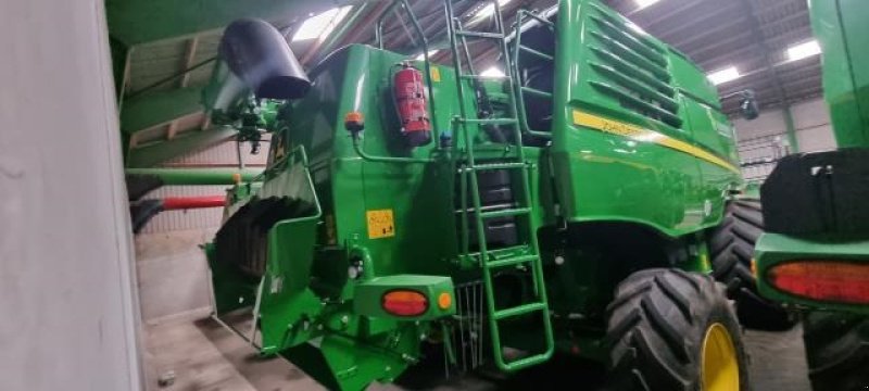 Mähdrescher des Typs John Deere T670I 4WD PRO, Gebrauchtmaschine in Videbæk (Bild 3)