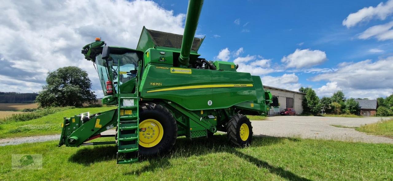 Mähdrescher des Typs John Deere T670i HM ProDrive, Neumaschine in Triebes (Bild 3)