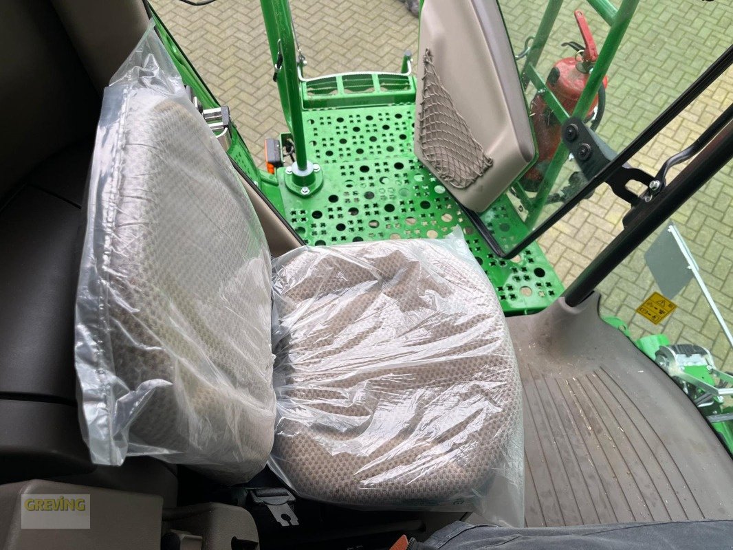 Mähdrescher of the type John Deere T670i ProDrive 30 km/h, Gebrauchtmaschine in Ahaus (Picture 16)