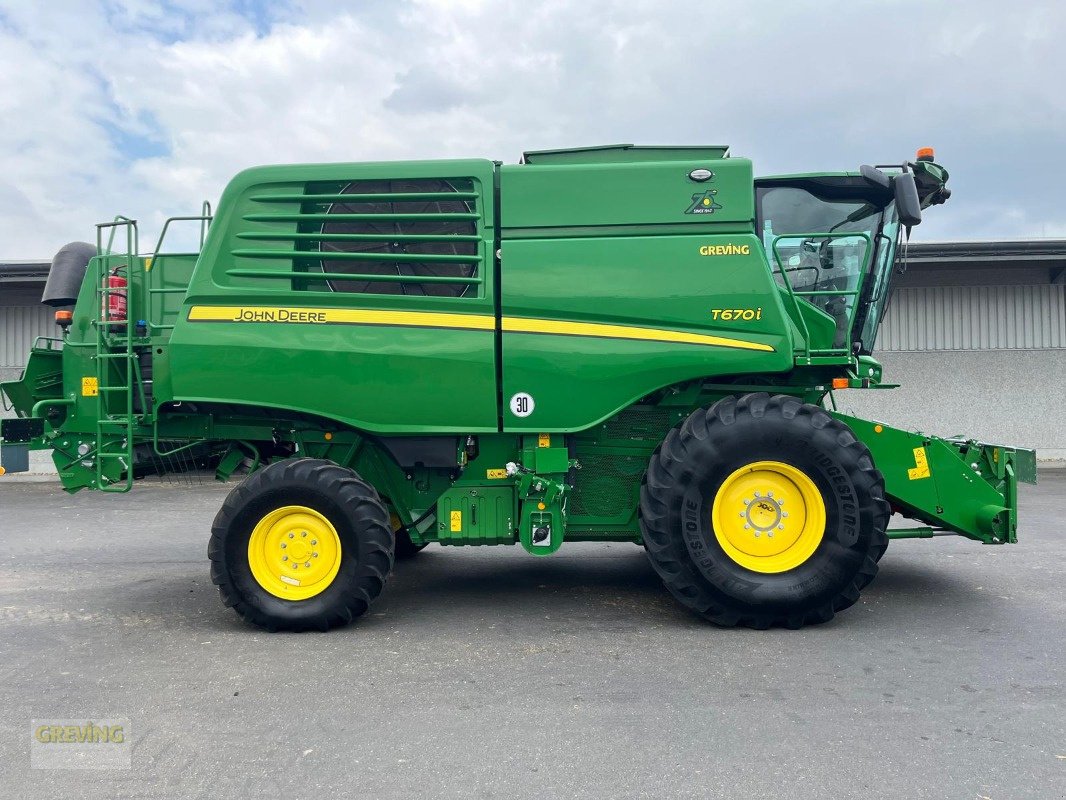 Mähdrescher des Typs John Deere T670i ProDrive 30Km/h inkl. Zürn 730 Premium Flow, Neumaschine in Euskirchen (Bild 2)