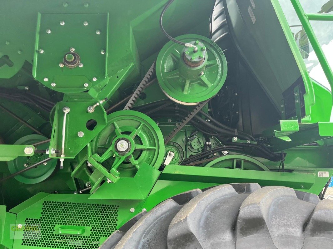 Mähdrescher des Typs John Deere T670i ProDrive 30Km/h inkl. Zürn 730 Premium Flow, Neumaschine in Euskirchen (Bild 20)