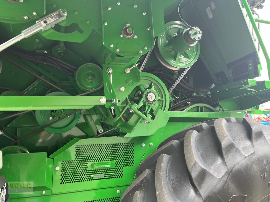 Mähdrescher des Typs John Deere T670i ProDrive 30Km/h inkl. Zürn 730 Premium Flow, Neumaschine in Euskirchen (Bild 23)