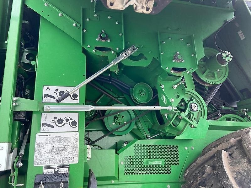 Mähdrescher typu John Deere T670I VI GIVER 50 TIMERS HØSTGARANTI I DK!!! NY PRIS. Incl. Skærebord, vogn og GPS StarFire 6000., Gebrauchtmaschine v Kolding (Obrázek 10)