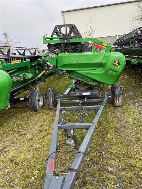 Mähdrescher typu John Deere T670I VI GIVER 50 TIMERS HØSTGARANTI I DK!!! NY PRIS. Incl. Skærebord, vogn og GPS StarFire 6000., Gebrauchtmaschine v Kolding (Obrázek 15)