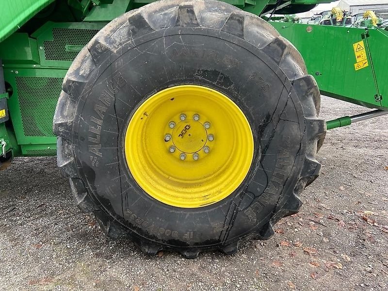 Mähdrescher typu John Deere T670I VI GIVER 50 TIMERS HØSTGARANTI I DK!!! NY PRIS. Incl. Skærebord, vogn og GPS StarFire 6000., Gebrauchtmaschine v Kolding (Obrázek 9)
