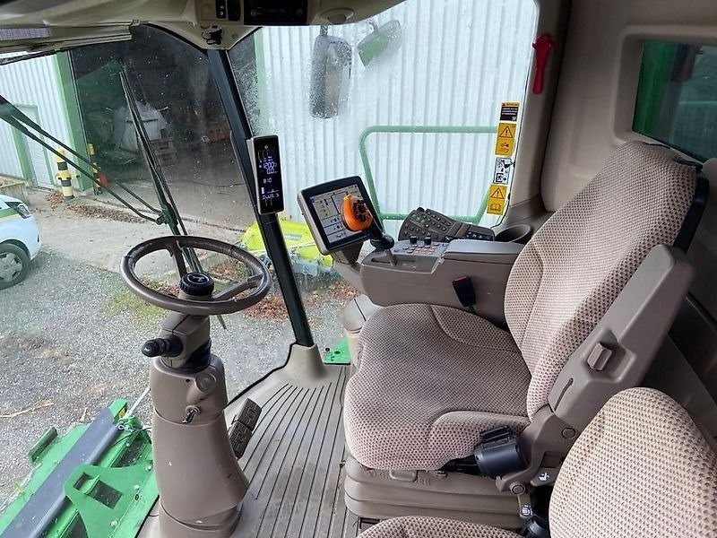 Mähdrescher typu John Deere T670I VI GIVER 50 TIMERS HØSTGARANTI I DK!!! NY PRIS. Incl. Skærebord, vogn og GPS StarFire 6000., Gebrauchtmaschine v Kolding (Obrázek 14)