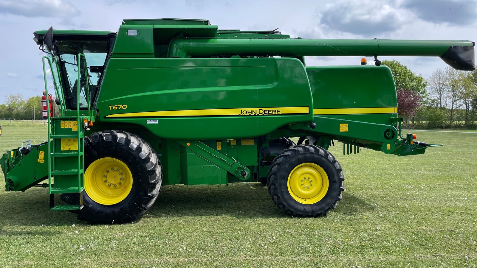 Mähdrescher del tipo John Deere T670I, Gebrauchtmaschine In Ikast (Immagine 3)