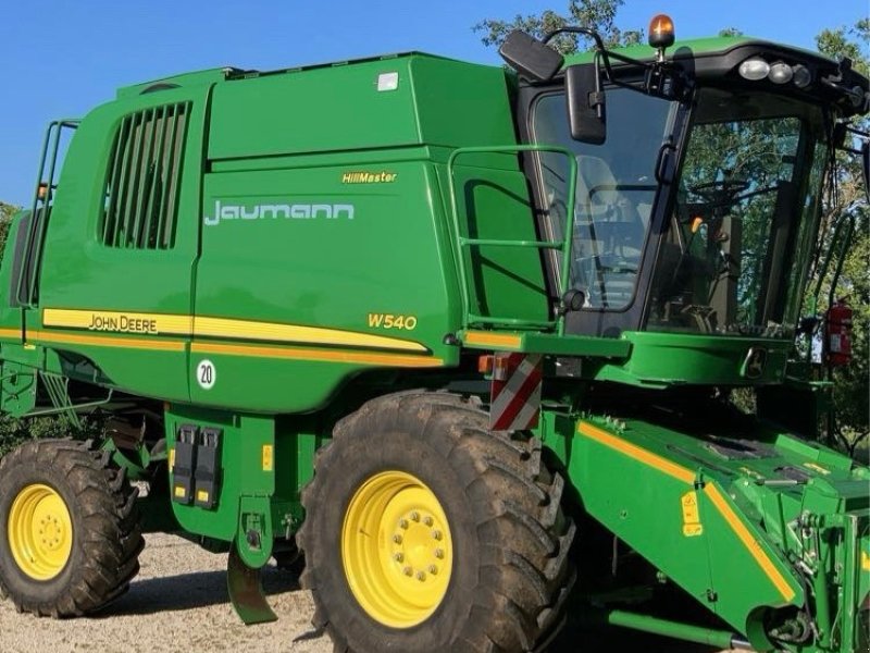 Mähdrescher des Typs John Deere W 540 HM, Gebrauchtmaschine in Ellwangen (Bild 1)