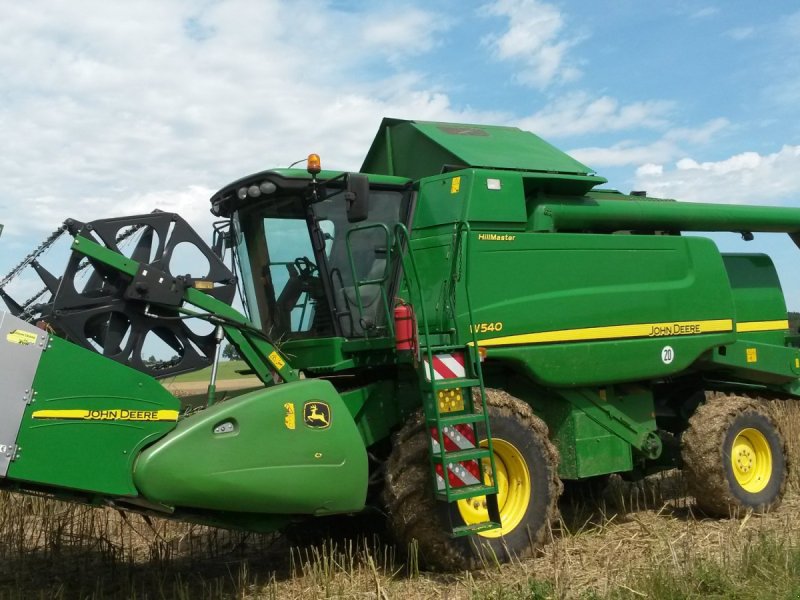 Mähdrescher типа John Deere W 540 HM, Gebrauchtmaschine в Aalen (Фотография 1)