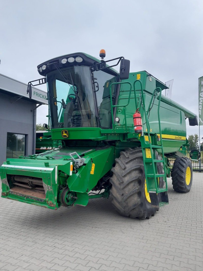 Mähdrescher of the type John Deere W 540, Gebrauchtmaschine in Mrągowo (Picture 1)