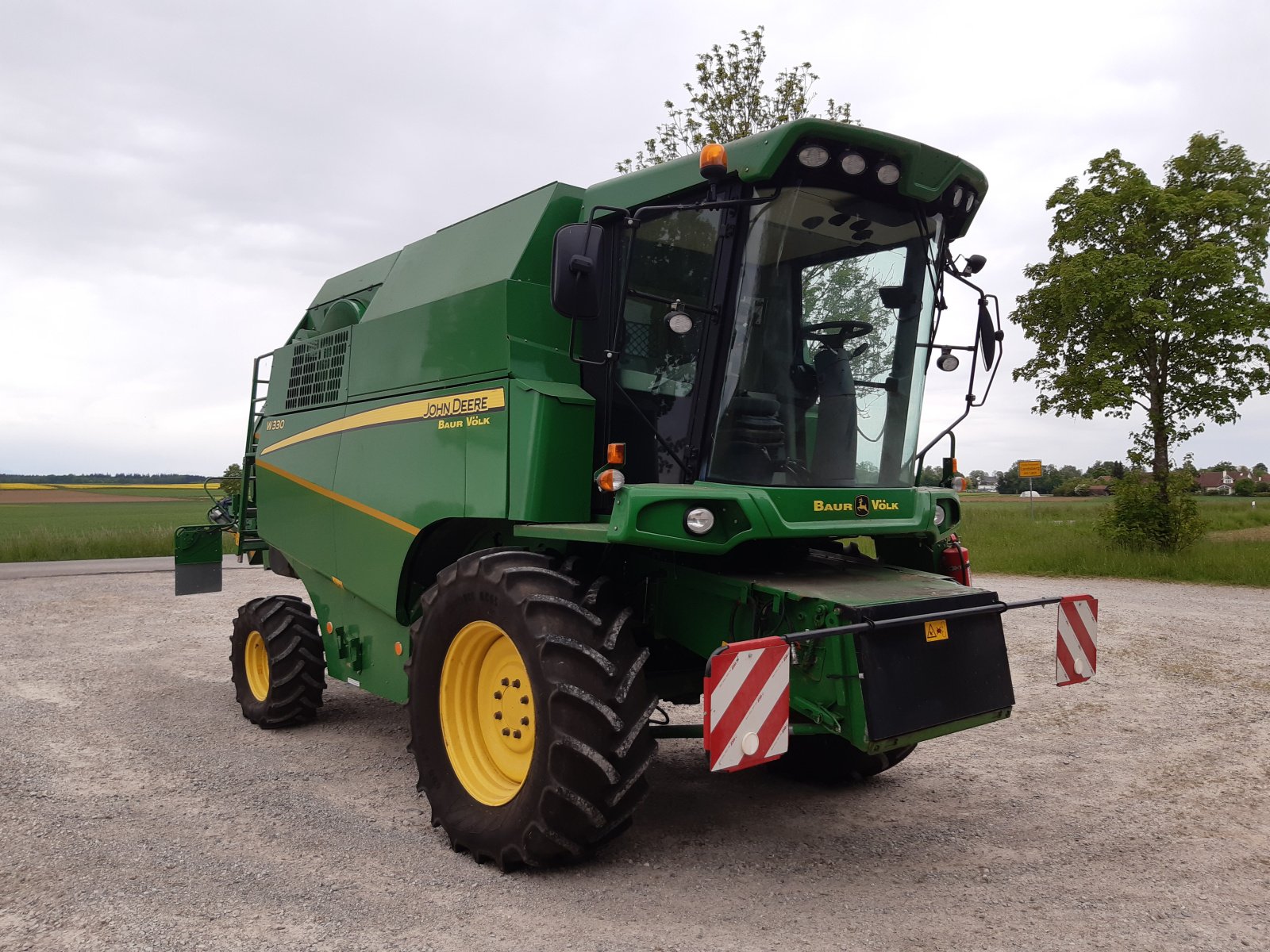 Mähdrescher of the type John Deere w330, Gebrauchtmaschine in Penzing (Picture 4)
