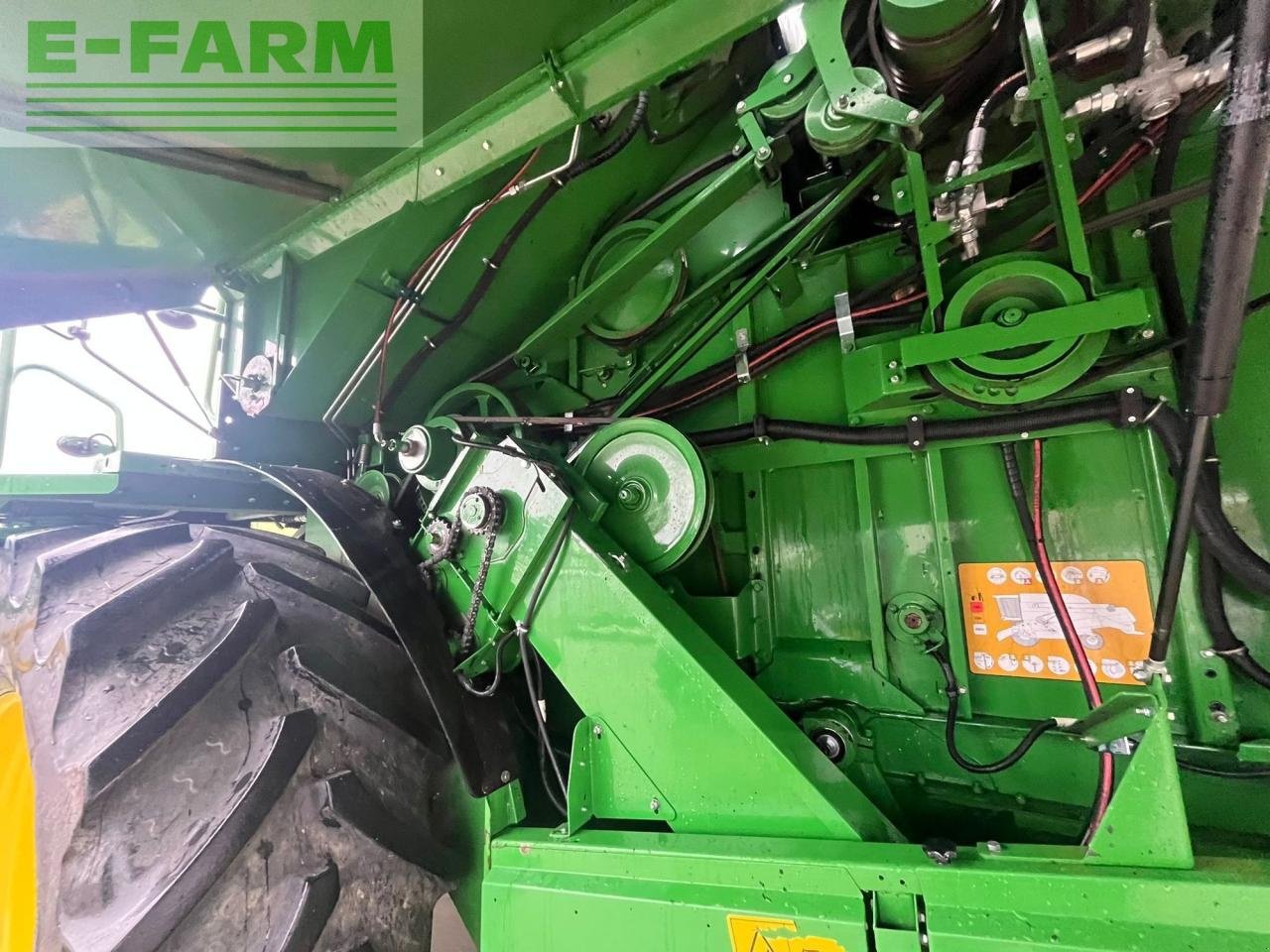 Mähdrescher des Typs John Deere W440, Gebrauchtmaschine in OSIJEK (Bild 17)