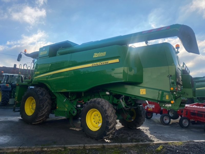 Mähdrescher des Typs John Deere W540, Gebrauchtmaschine in ESCAUDOEUVRES (Bild 2)