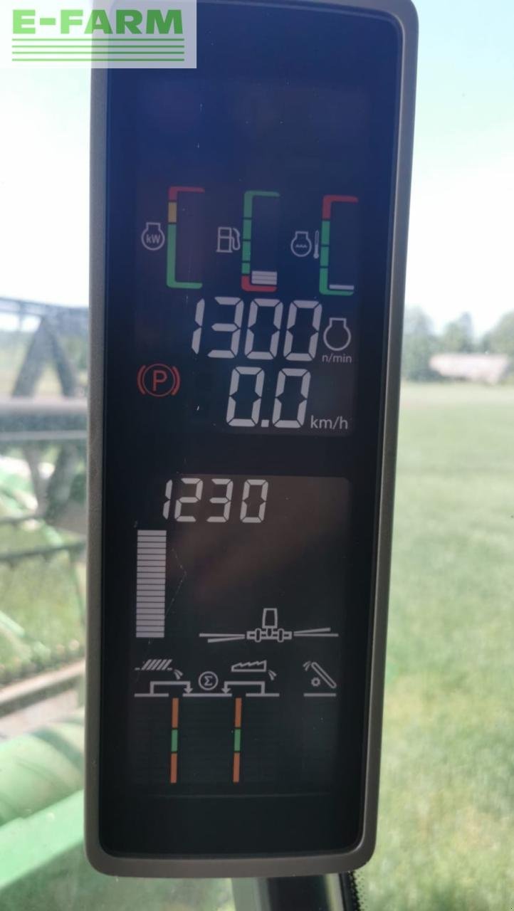 Mähdrescher of the type John Deere W540, Gebrauchtmaschine in Hamburg (Picture 24)