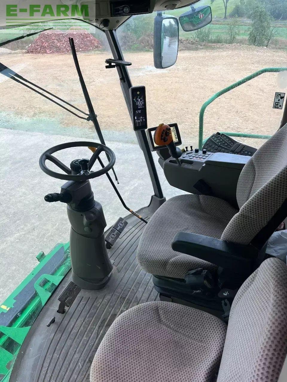 Mähdrescher tip John Deere w540, Gebrauchtmaschine in CHAUVONCOURT (Poză 4)