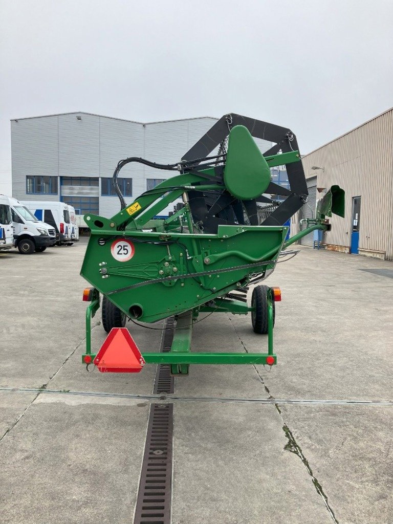 Mähdrescher of the type John Deere W540, Gebrauchtmaschine in Regensdorf (Picture 9)