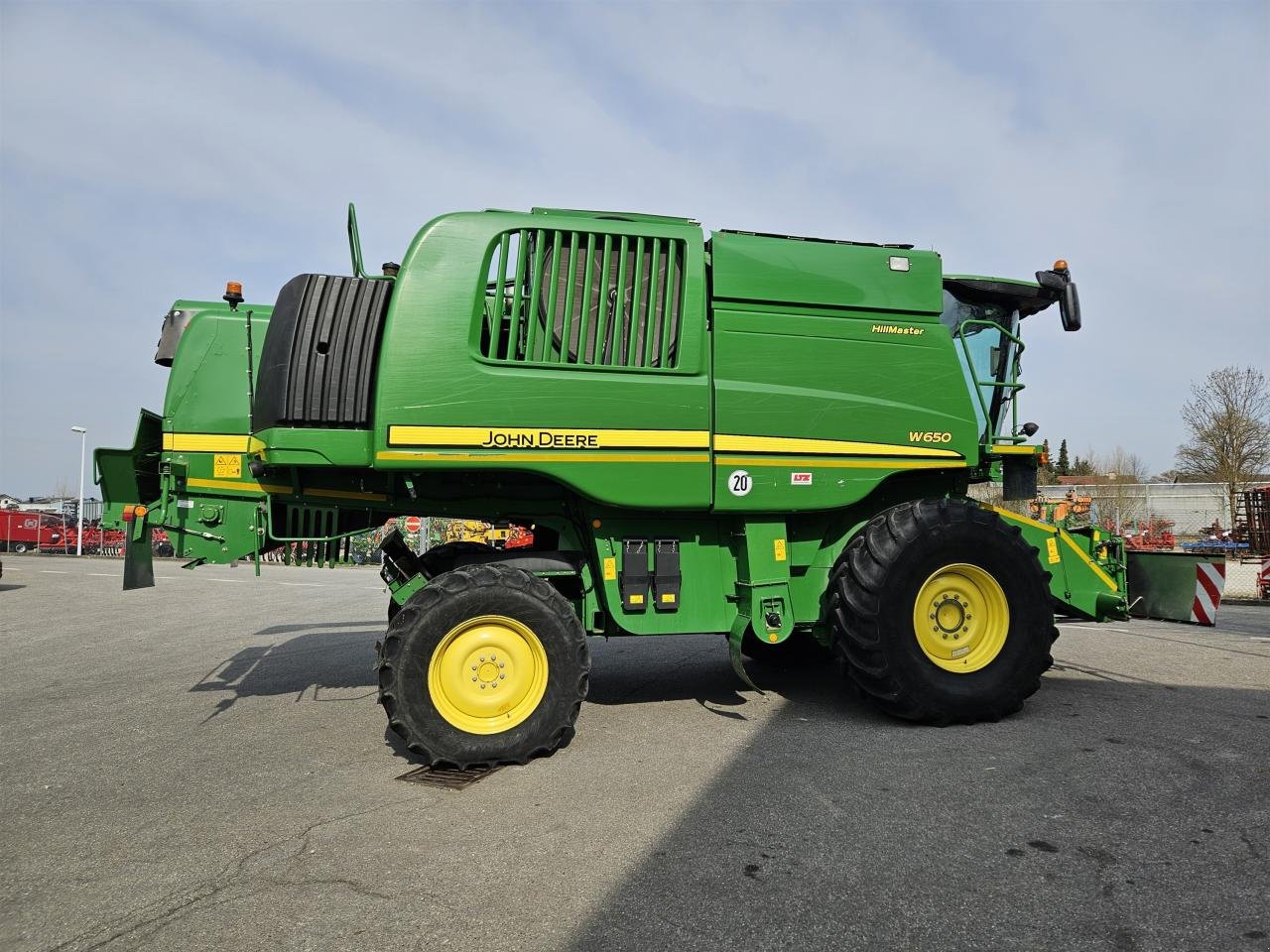 Mähdrescher typu John Deere W650 Hillmaster, Gebrauchtmaschine w Ampfing (Zdjęcie 9)