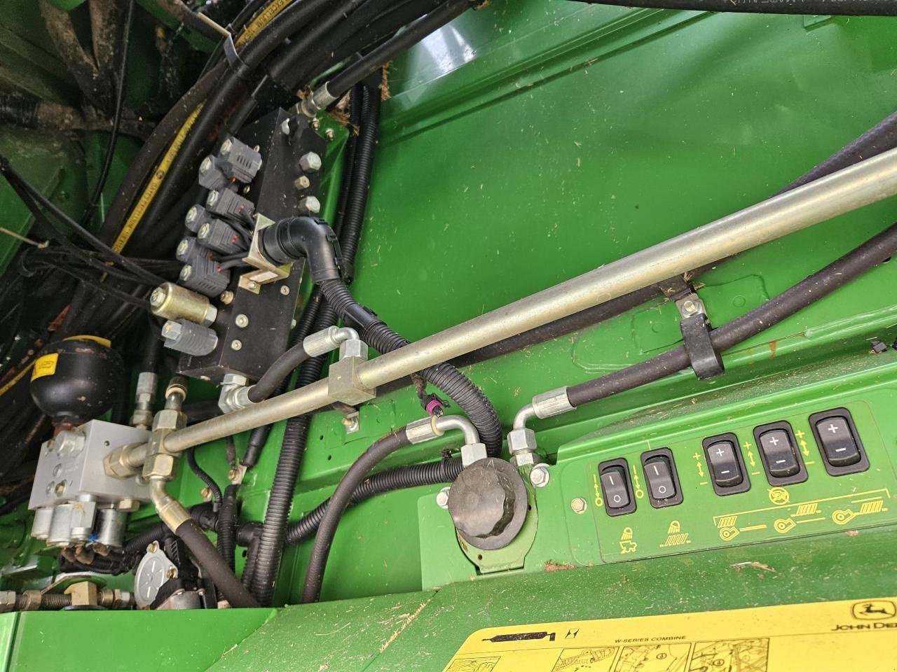 Mähdrescher typu John Deere W650 Hillmaster, Gebrauchtmaschine w Ampfing (Zdjęcie 15)