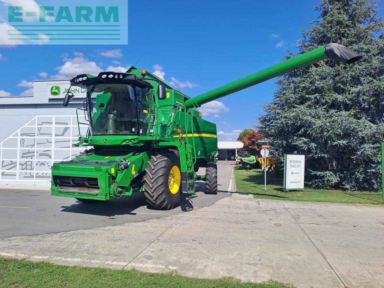 Mähdrescher des Typs John Deere W650, Gebrauchtmaschine in OSIJEK (Bild 2)