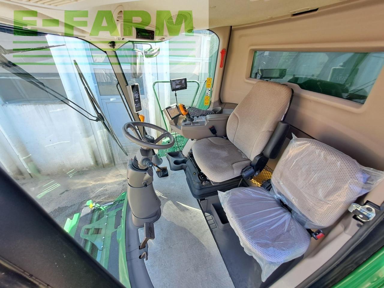 Mähdrescher des Typs John Deere W650, Gebrauchtmaschine in OSIJEK (Bild 31)