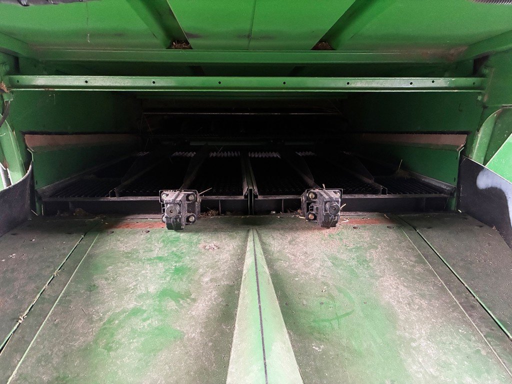 Mähdrescher of the type John Deere WTS 9580 HM, Gebrauchtmaschine in Regensdorf (Picture 11)