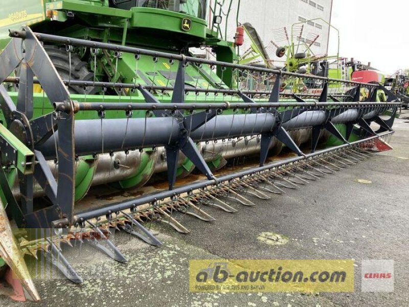 Mähdrescher des Typs John Deere WTS 9640 HM INKL. 622R UND TW, Gebrauchtmaschine in Cham (Bild 21)