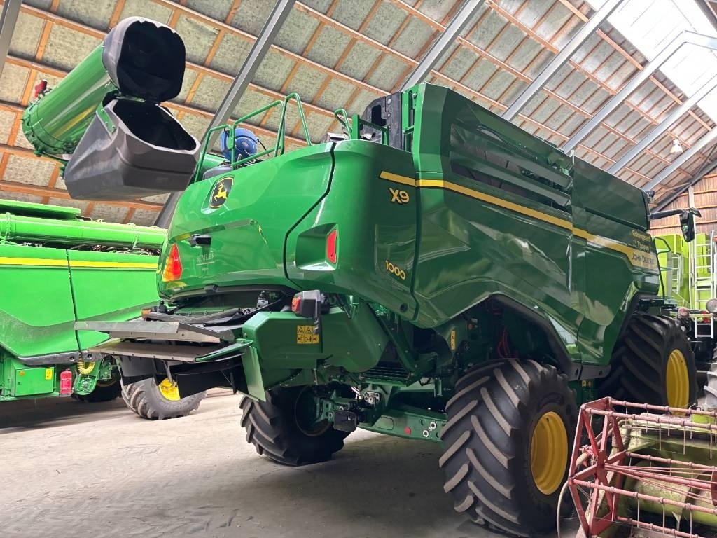 Mähdrescher des Typs John Deere X9 1000, Gebrauchtmaschine in Brønderslev (Bild 3)