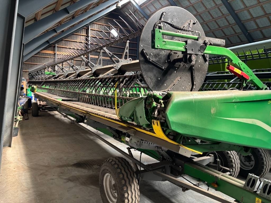 Mähdrescher des Typs John Deere X9 1000, Gebrauchtmaschine in Brønderslev (Bild 14)