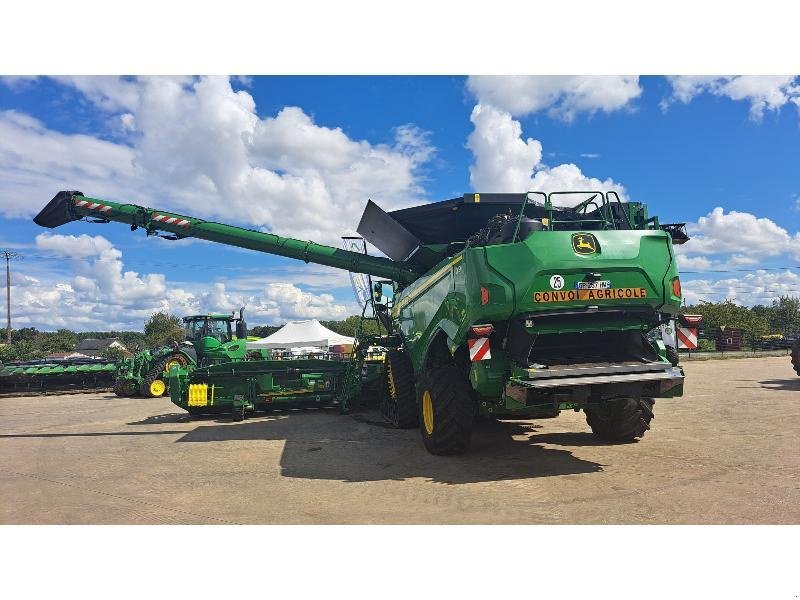 Mähdrescher of the type John Deere X9 1100, Gebrauchtmaschine in SAINT GENEST D'AMBIERE (Picture 3)
