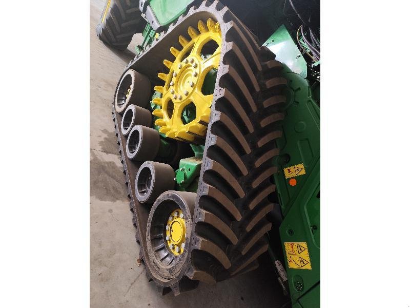 Mähdrescher of the type John Deere X9 1100, Gebrauchtmaschine in SAINT GENEST D'AMBIERE (Picture 7)