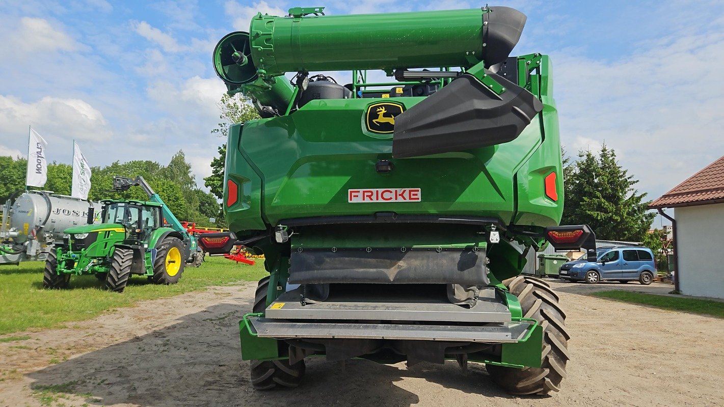 Mähdrescher des Typs John Deere X9 1100, Neumaschine in Mrągowo (Bild 5)