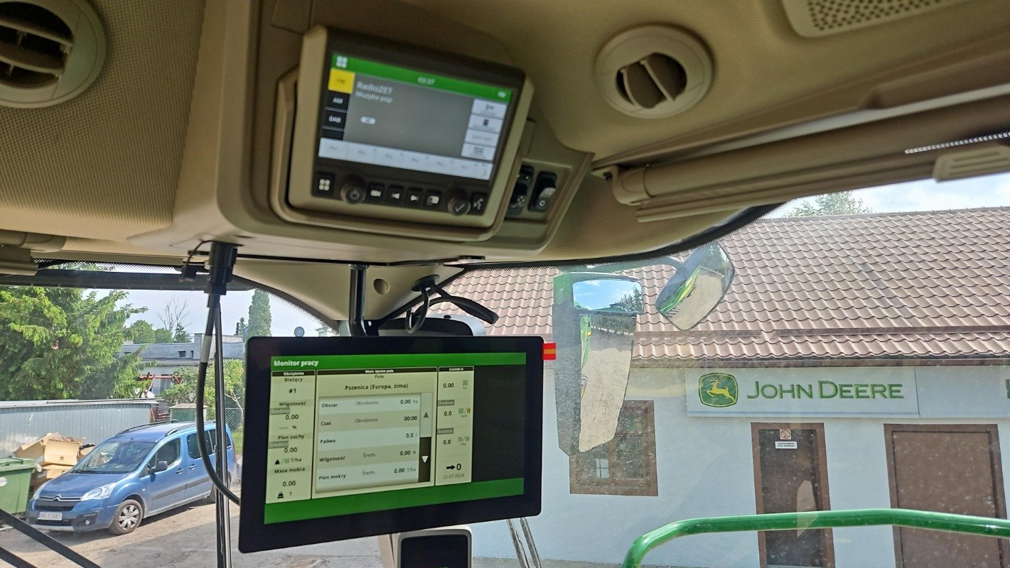 Mähdrescher des Typs John Deere X9 1100, Neumaschine in Mrągowo (Bild 14)