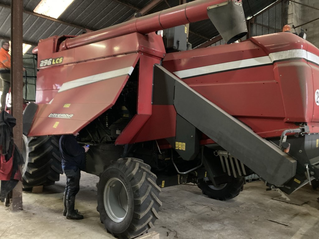 Mähdrescher типа Laverda 296 LCS, Gebrauchtmaschine в CHAUMONT (Фотография 4)