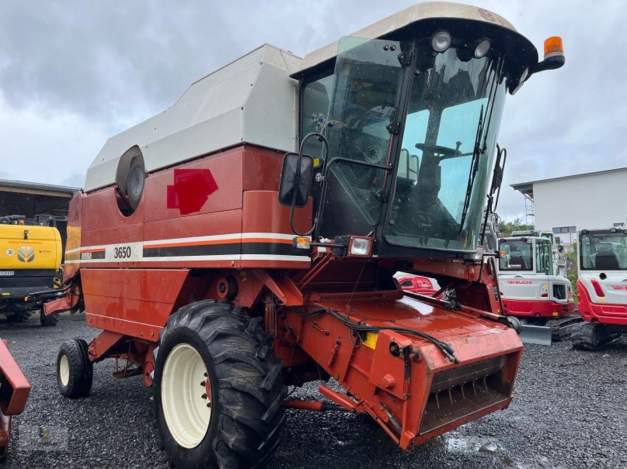 Mähdrescher des Typs Laverda 3650, Gebrauchtmaschine in Neuhof - Dorfborn (Bild 2)