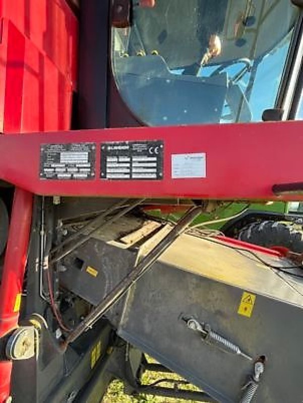 Mähdrescher des Typs Laverda AL QUATTRO TECNO, Gebrauchtmaschine in Monferran-Savès (Bild 3)