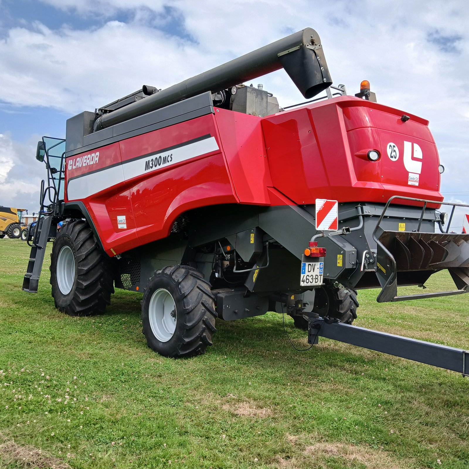 Mähdrescher typu Laverda M 300 MCS, Gebrauchtmaschine v HERLIN LE SEC (Obrázek 5)
