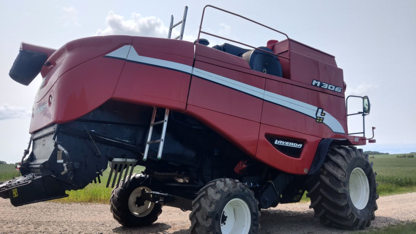 Mähdrescher des Typs Laverda M306 LAVERDA M306, Gebrauchtmaschine in Skive (Bild 3)