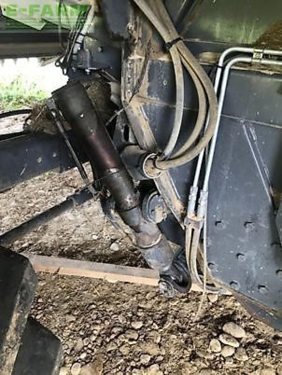 Mähdrescher typu Laverda m306 pour export, Gebrauchtmaschine v MONFERRAN (Obrázok 11)