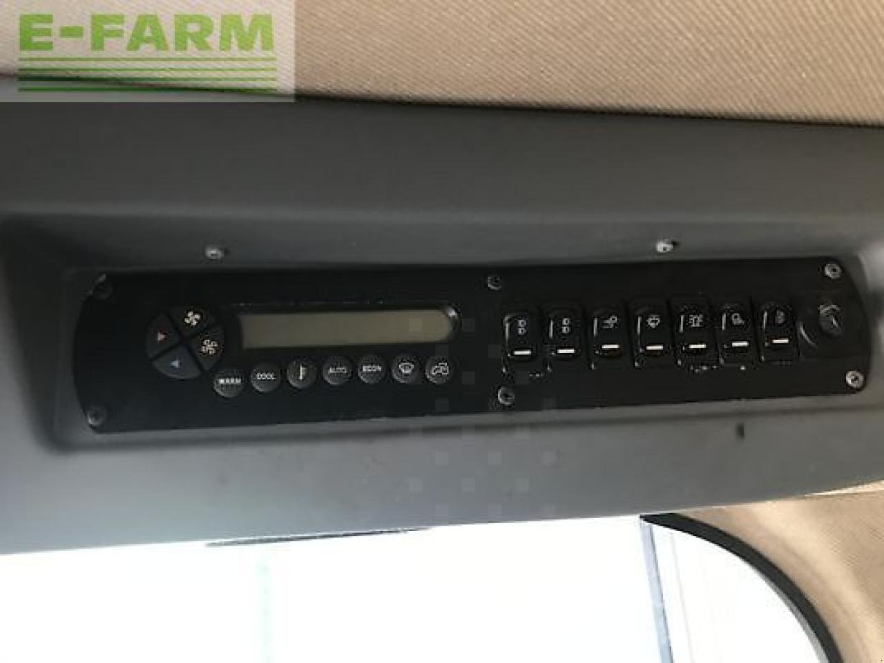 Mähdrescher del tipo Laverda m306, Gebrauchtmaschine en MONFERRAN (Imagen 10)