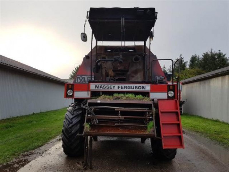 Mähdrescher of the type Massey Ferguson 27, Gebrauchtmaschine in Hemmet (Picture 8)