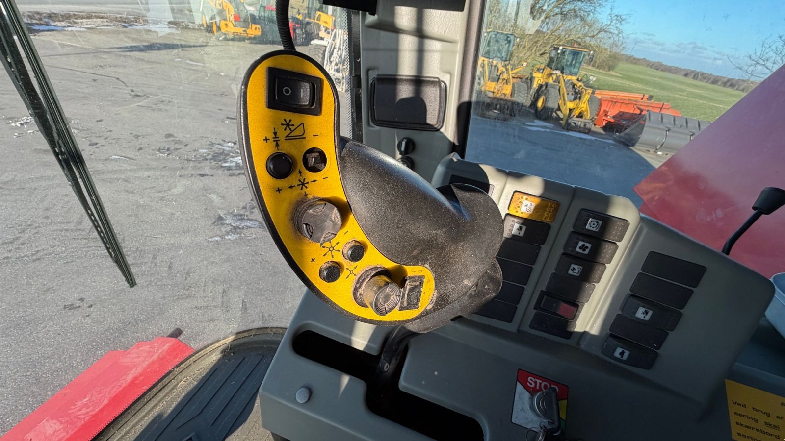 Mähdrescher типа Massey Ferguson 32RS DV II KUN 1400 TIMER!, Gebrauchtmaschine в Nørager (Фотография 15)