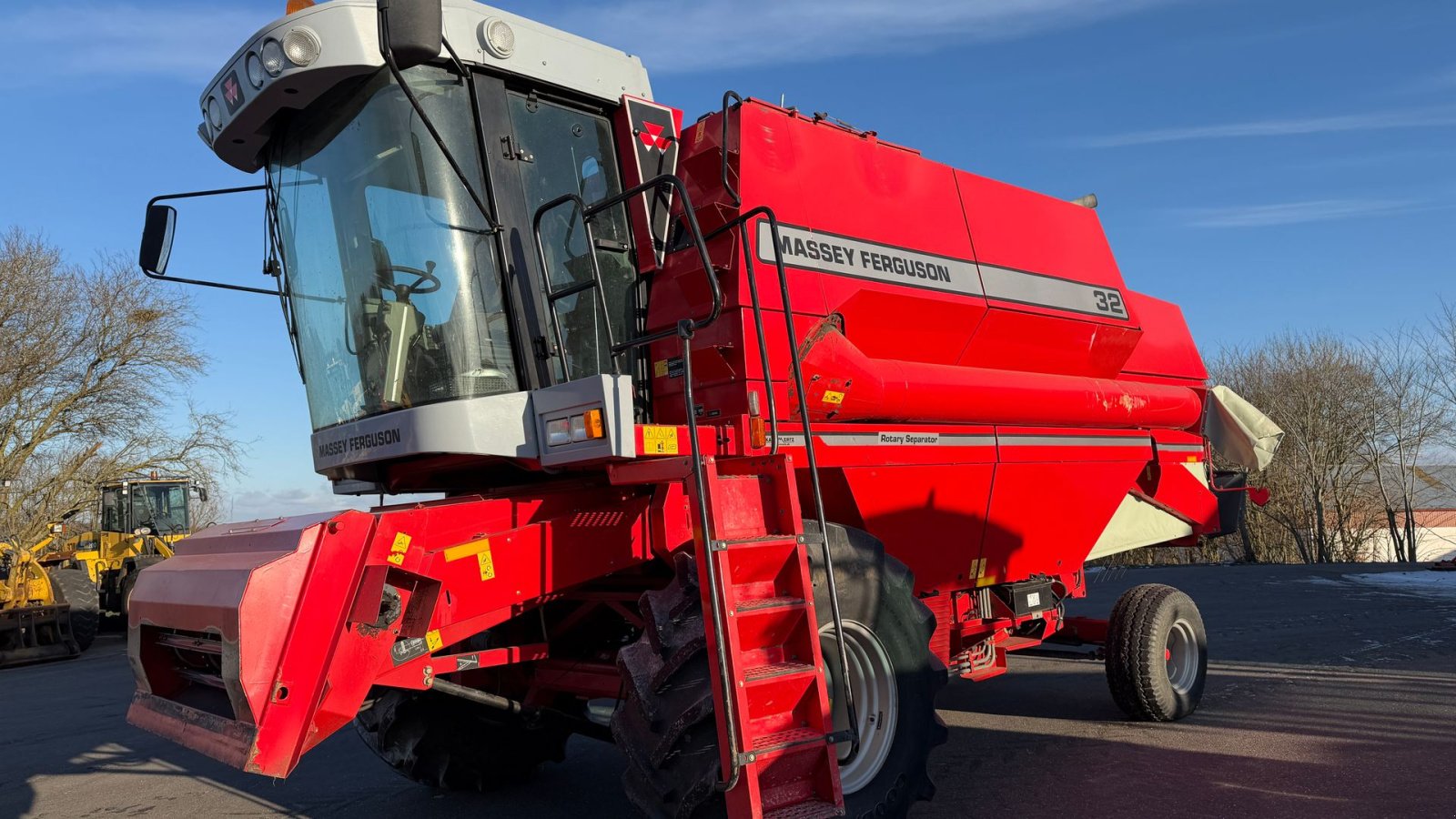 Mähdrescher типа Massey Ferguson 32RS DV II KUN 1400 TIMER!, Gebrauchtmaschine в Nørager (Фотография 1)